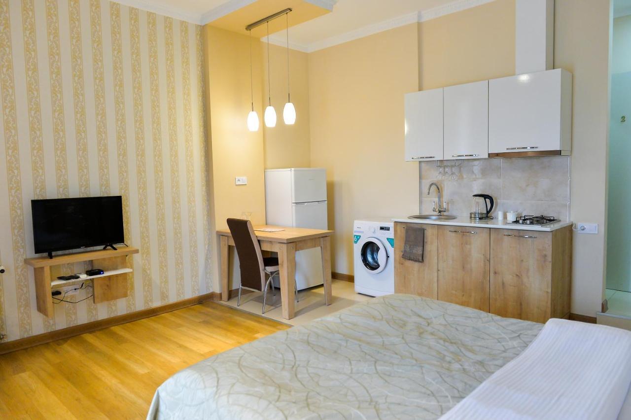 קוטאיסי Happy Stay Hotel מראה חיצוני תמונה