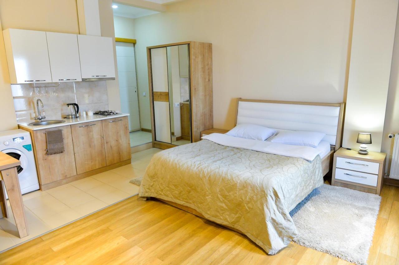 קוטאיסי Happy Stay Hotel מראה חיצוני תמונה