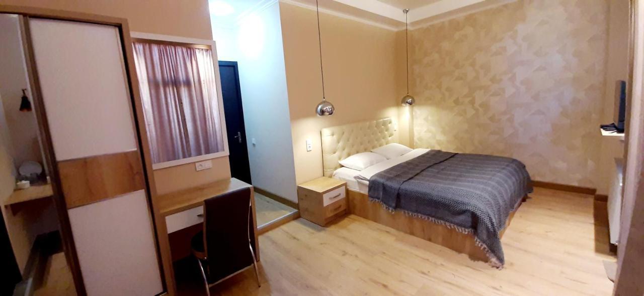 קוטאיסי Happy Stay Hotel מראה חיצוני תמונה