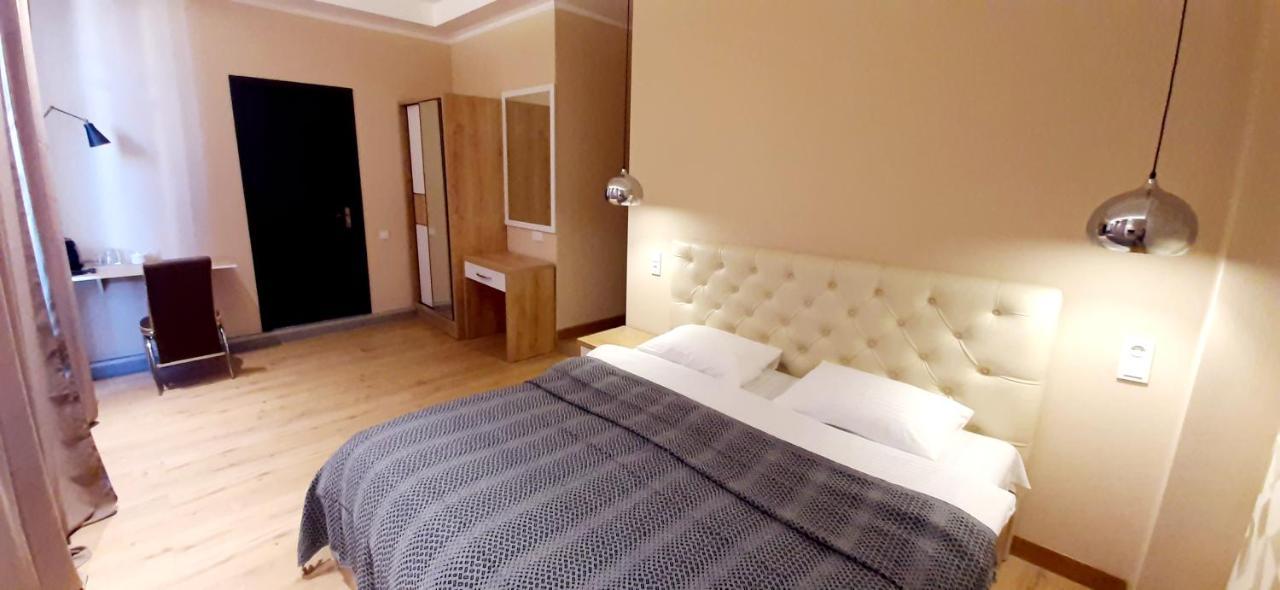 קוטאיסי Happy Stay Hotel מראה חיצוני תמונה