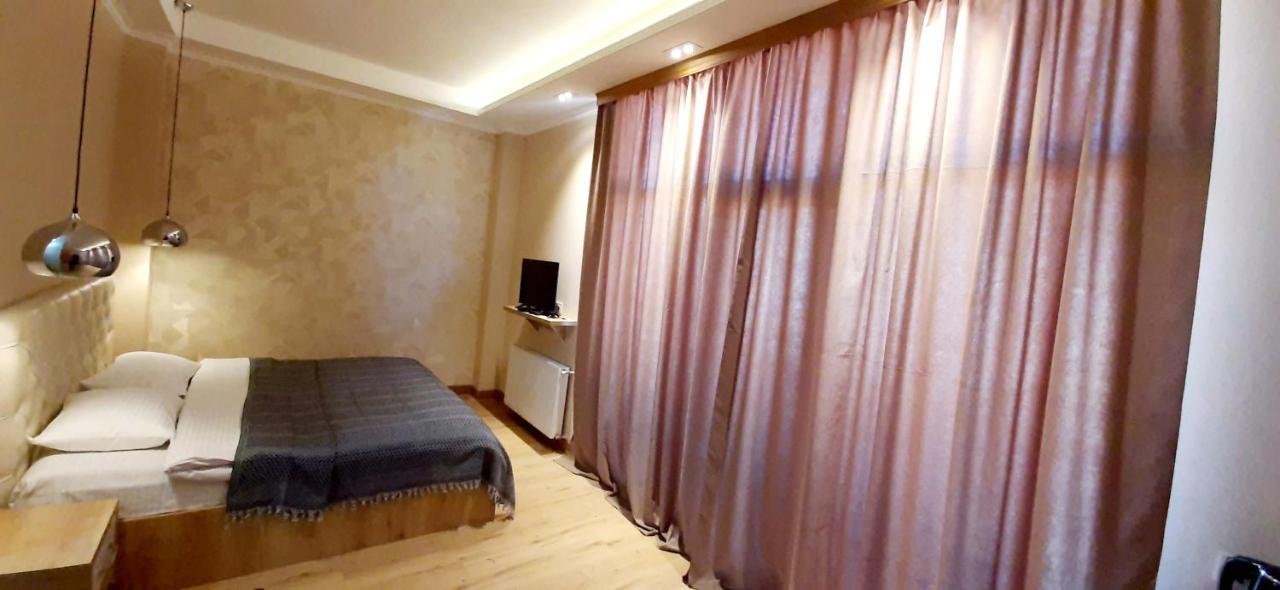 קוטאיסי Happy Stay Hotel מראה חיצוני תמונה