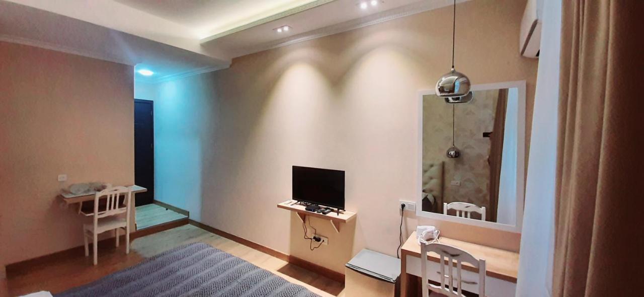 קוטאיסי Happy Stay Hotel מראה חיצוני תמונה
